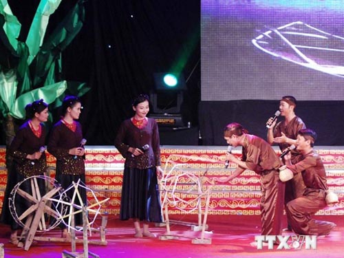 Trình diễn Dân ca Ví, Giặm