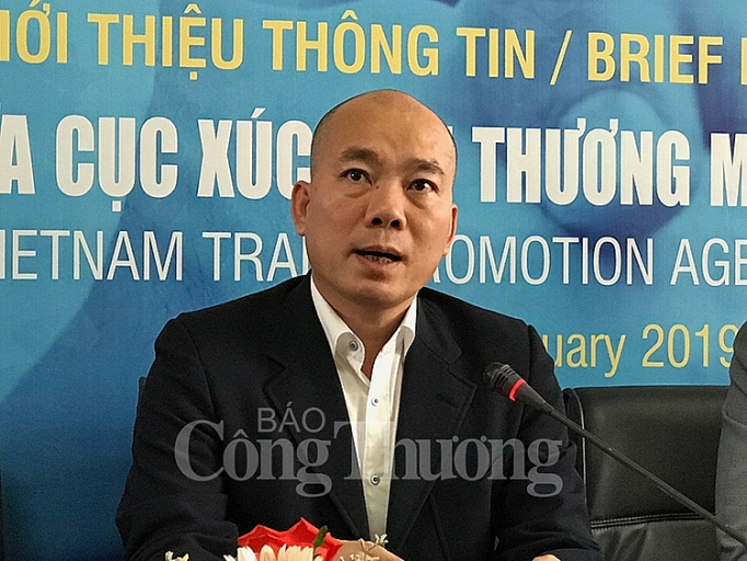 vietrade bat tay amazon day manh xuat khau qua thuong mai dien tu