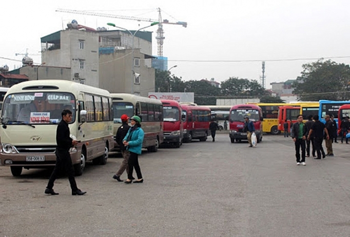 giai tru bat cap trong kinh doanh van tai bang xe o to