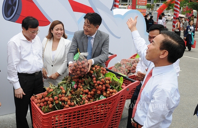 Bộ Công Thương hỗ trợ nông sản Việt thâm nhập sâu hơn thị trường Trung Quốc bo cong thuong ho tro nong san viet tham nhap sau hon thi truong trung quoc