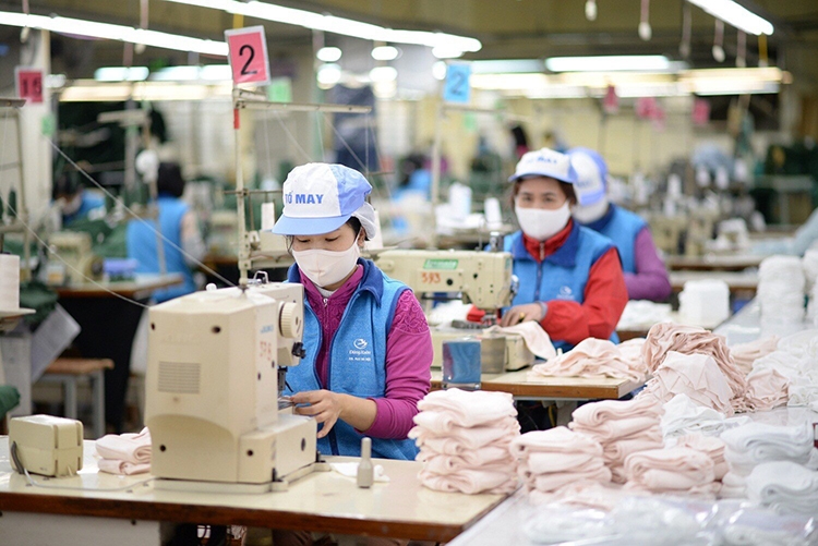 Vượt bão Covid-19 – bí quyết nằm ở sự đoàn kết, nỗ lực chăm lo cho người lao động