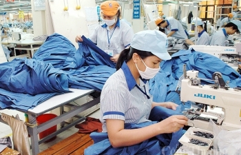 Dệt may chủ động ứng phó với làn sóng Covid-19 mới