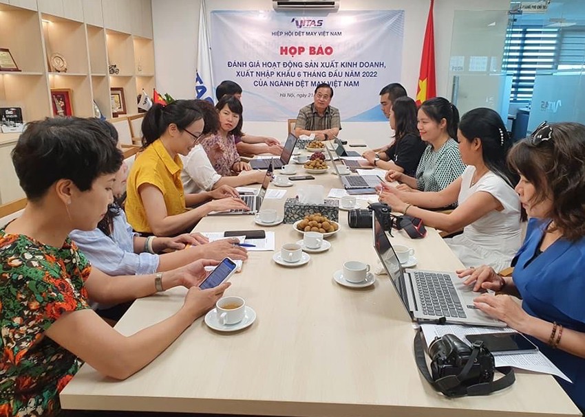 “Điểm mặt” thách thức của dệt may Việt Nam nửa cuối năm 2022 “Điểm mặt” thách thức của dệt may Việt Nam nửa cuối năm 2022