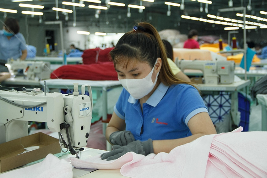 4 tháng cuối năm, xuất khẩu dệt may dự kiến đạt 3,1-3,4 tỷ USD/tháng 4 tháng cuối năm, xuất khẩu dệt may dự kiến đạt 3,1-3,4 tỷ USD/tháng