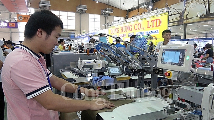 HanoiTex 2019: Cơ hội tiếp cận công nghệ hiện đại cho doanh nghiệp dệt may hanoitex 2019 co hoi tiep can cong nghe hien dai cho doanh nghiep det may
