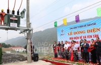 Điện về với 157 hộ dân xã Tén Tằn, Mường Lát trước Tết Nguyên Đán Kỷ Hợi