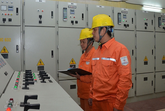 dien gio mat troi van duoc huy dong cao trong dip tet