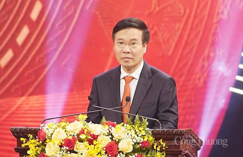 Báo chí cần tiếp tục đổi mới, chủ động, đóng góp tích cực hơn nữa trong công tác xây dựng Đảng Báo chí cần tiếp tục đổi mới, chủ động, đóng góp tích cực hơn nữa trong công tác xây dựng Đảng