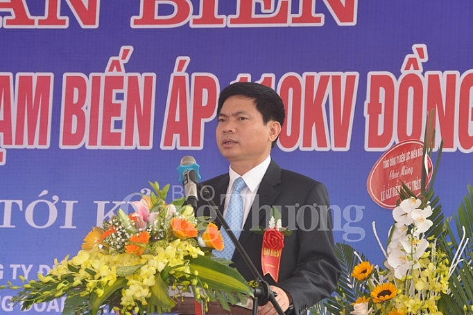 Gắn biển công trình đường dây và Trạm biến áp 110 kV Đồng Văn 4 gan bien cong trinh duong day va tram bien ap 110 kv dong van 4