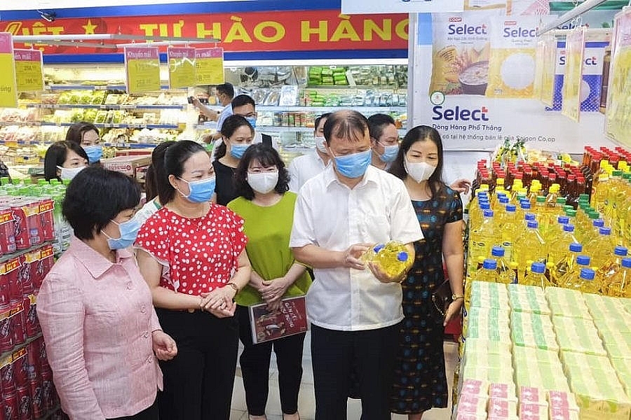 Nhìn lại kết quả 01 năm thực hiện các giải pháp ổn định thị trường và hỗ trợ doanh nghiệp sản xuất, kinh doanh trong bối cảnh dịch bệnh Covid-19 Nhìn lại kết quả 01 năm thực hiện các giải pháp ổn định thị trường và hỗ trợ doanh nghiệp sản xuất, kinh doanh trong bối cảnh dịch bệnh Covid-19