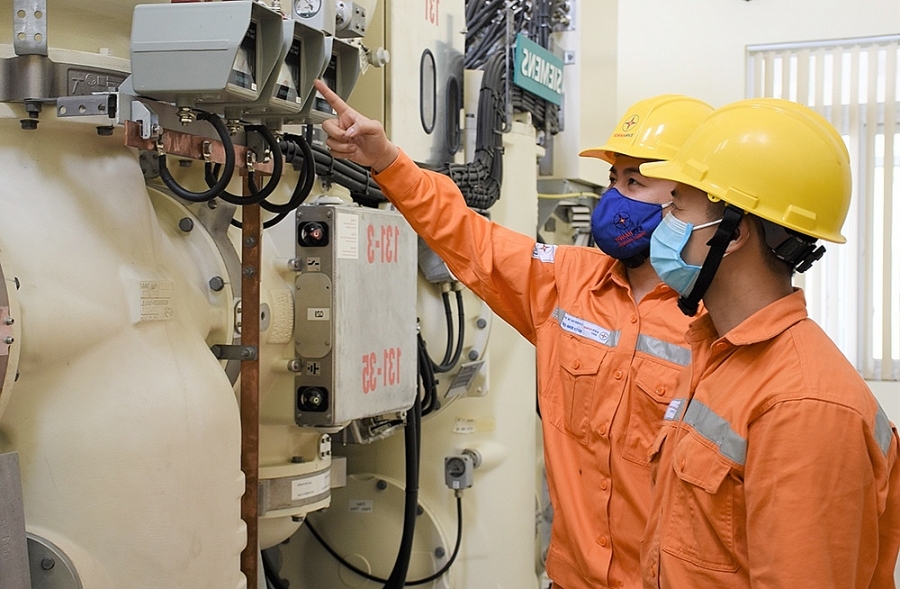 Công bố chi phí sản xuất kinh doanh điện năm 2020 của EVN Công bố chi phí sản xuất kinh doanh điện năm 2020 của EVN