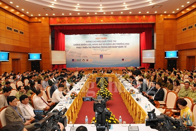 Nâng cao hiệu quả công tác chống buôn lậu, hàng giả, gian lận thương mại trong hội nhập nang cao hieu qua cong tac chong buon lau hang gia gian lan thuong mai trong hoi nhap