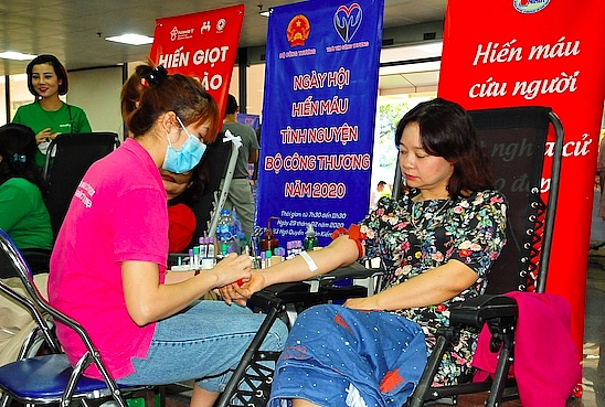 trai tim va tinh nguoi cong thuong