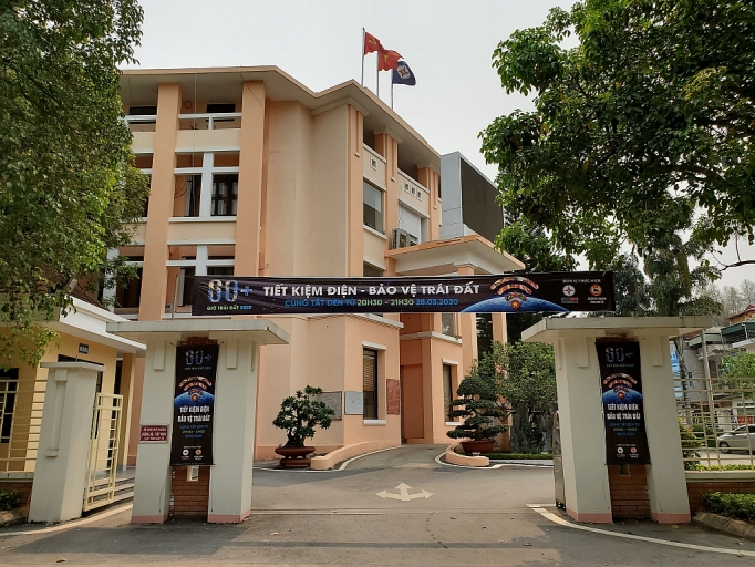 sau 1 h tat den ca nuoc tiet kiem duoc 436000 kwh