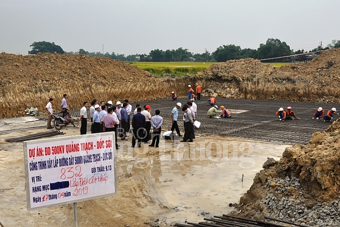 Văn phòng BCĐ quốc gia về điện lực: Kiểm tra thi công đường dây 500kV Quảng Trạch - Dốc Sỏi van phong bcd quoc gia ve dien luc kiem tra thi cong duong day 500kv quang trach doc soi