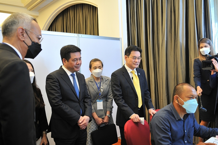 Nỗ lực cho cuộc chơi thương mại công bằng Nỗ lực cho cuộc chơi thương mại công bằng