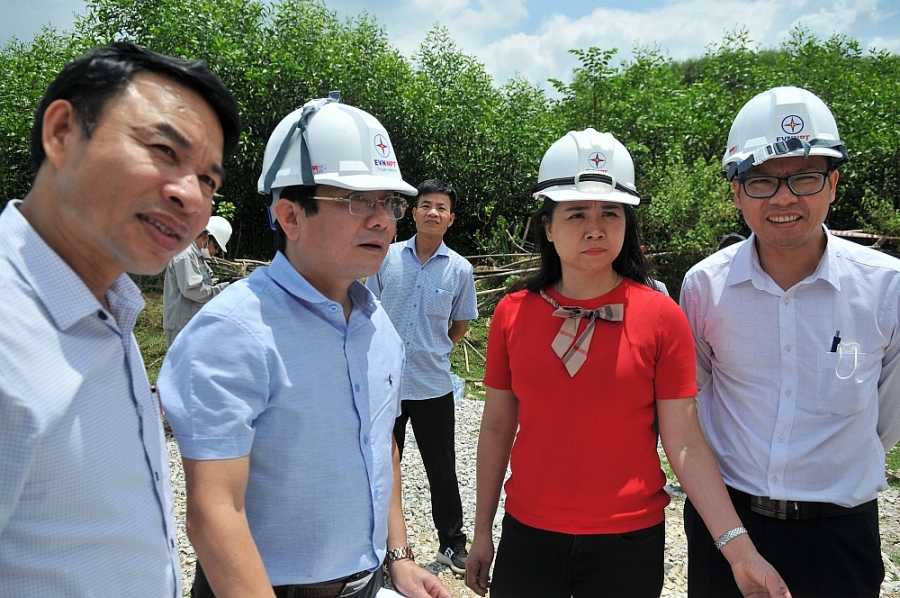 Ban chỉ đạo Quốc gia về phát triển điện lực: Đôn đốc tiến độ các dự án truyền tải nhập khẩu điện từ Lào Ban chỉ đạo Quốc gia về phát triển điện lực: Đôn đốc tiến độ các dự án truyền tải nhập khẩu điện từ Lào