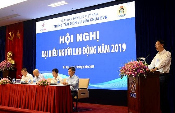 trung tam dich vu sua chua evn to chuc hoi nghi nguoi lao dong nam 2019