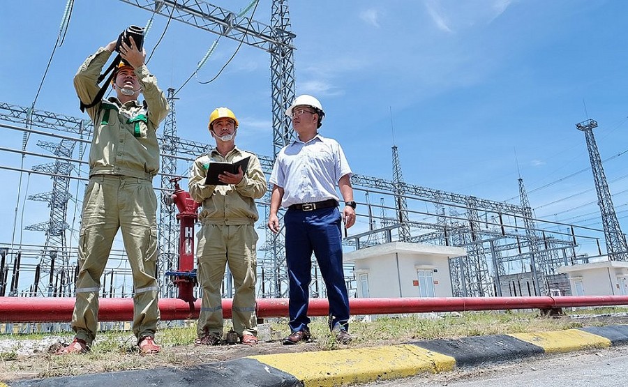 PTC1 đảm bảo vận hành an toàn lưới điện truyền tải mùa nắng nóng PTC1 đảm bảo vận hành an toàn lưới điện truyền tải mùa nắng nóng