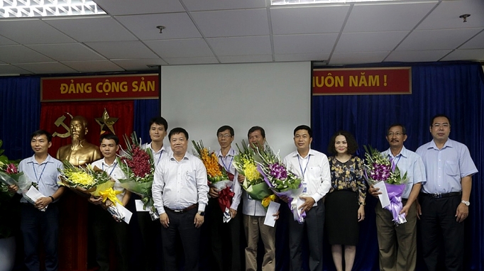 7 cá nhân ngành điện nhận giải thưởng Nguyễn Đức Cảnh 7 ca nhan nganh dien nhan giai thuong nguyen duc canh