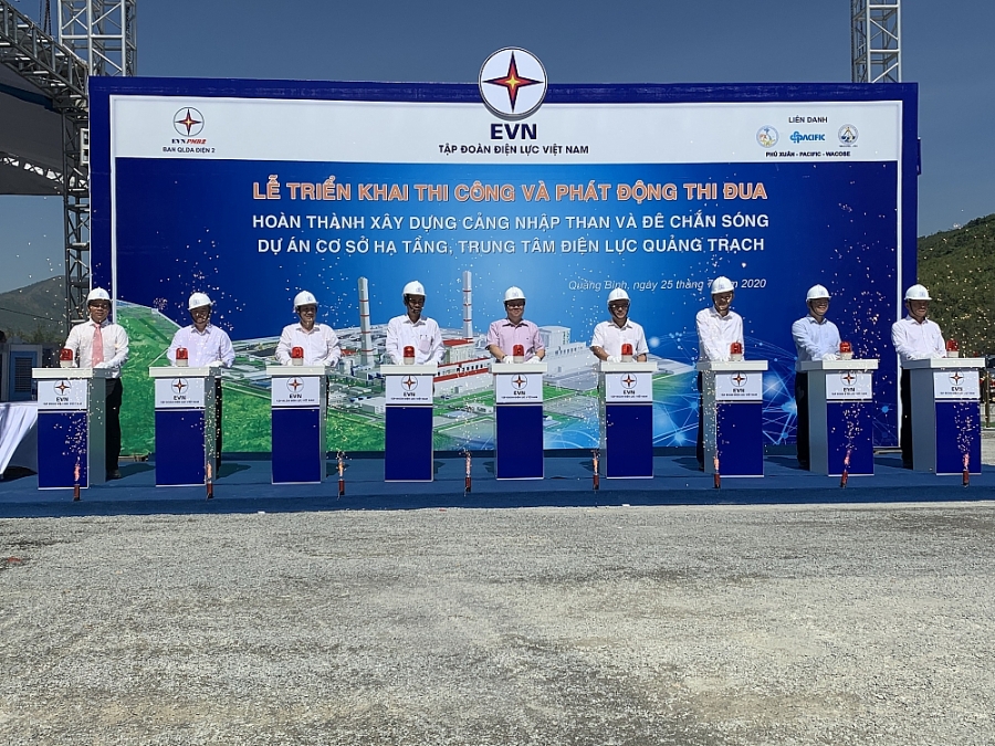 EVN phát động thi đua xây dựng cảng nhập than và đê chắn sóng tại TT Điện lực Quảng Trạch evn phat dong thi dua xay dung cang nhap than va de chan song tai tt dien luc quang trach