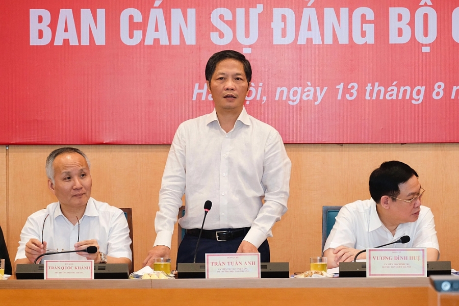 Chung tay, phối hợp chặt chẽ với TP Hà Nội đẩy mạnh phát triển công nghiệp và thương mại cho xứng tầm Trung tâm kinh tế - chính trị của cả nước Chung tay, phối hợp chặt chẽ với TP Hà Nội đẩy mạnh phát triển công nghiệp và thương mại cho xứng tầm Trung tâm kinh tế chính trị của cả nước