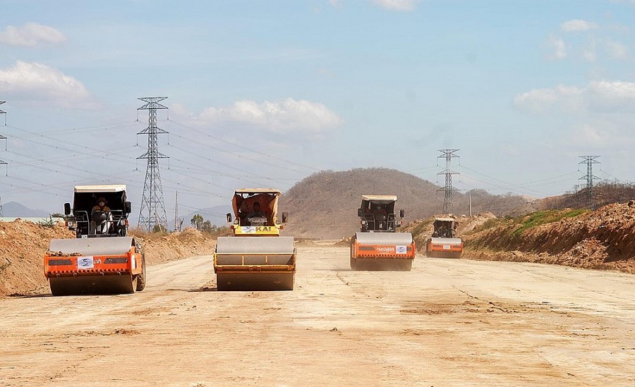 PTC 3 sẵn sàng di dời các cột điện phục vụ thi công cao tốc Bắc – Nam PTC 3 sẵn sàng di dời các cột điện phục vụ thi công cao tốc Bắc – Nam