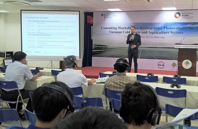 Điện mặt trời áp mái tăng cạnh tranh cho ngành thủy sản và kho lạnh dien mat troi ap mai tang canh tranh cho nganh thuy san va kho lanh
