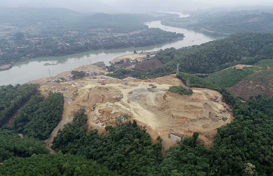 EVNNPT phấn đấu đóng điện TBA 220kV Tương Dương trong quý I/2022 EVNNPT phấn đấu đóng điện TBA 220kV Tương Dương trong quý I/2022