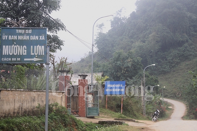 evnnpc gan bien cong trinh thap sang duong que tai son la