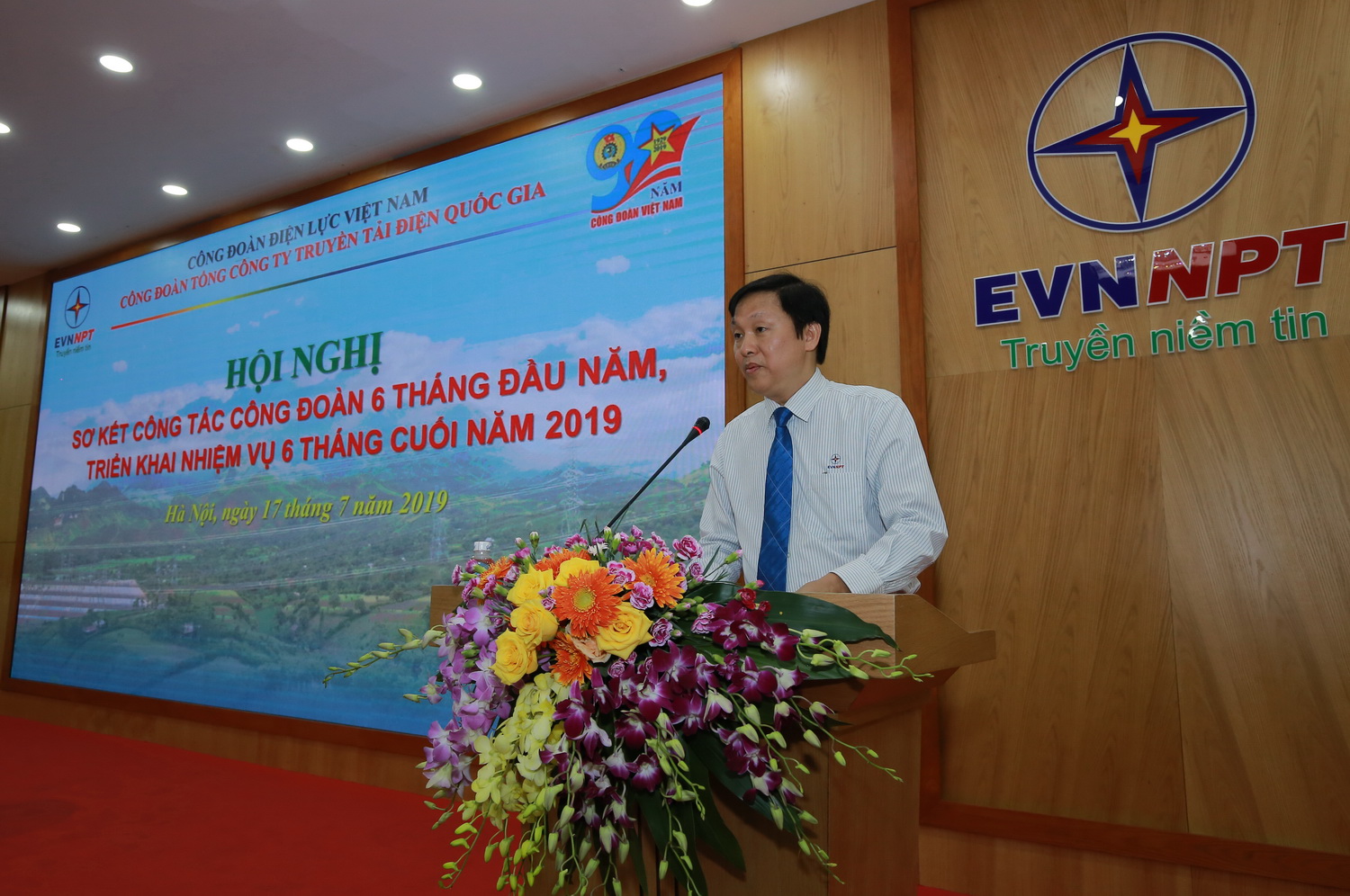 cong doan evnnpt so ket cong tac 6 thang dau nam 2019 va trien khai nhiem vu 6 thang cuoi nam 2019