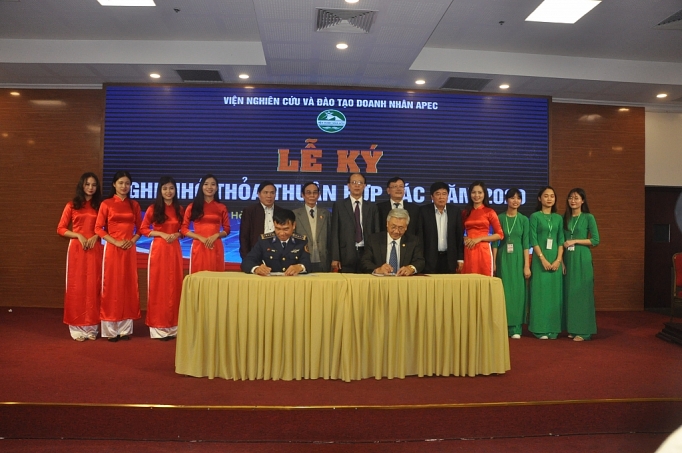 doanh nghiep voi cong nghiep 40