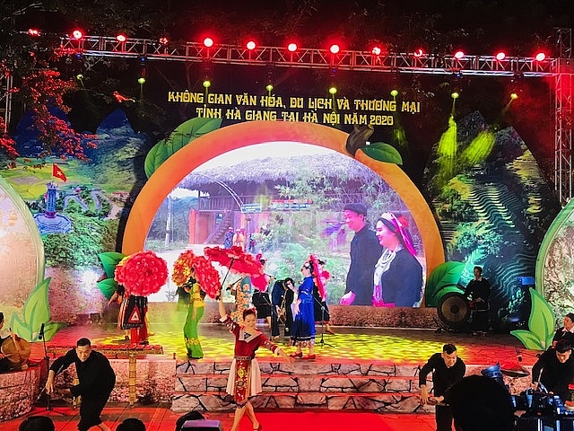 Hà Giang quảng bá văn hoá du lịch và thương mại tại Hà Nội