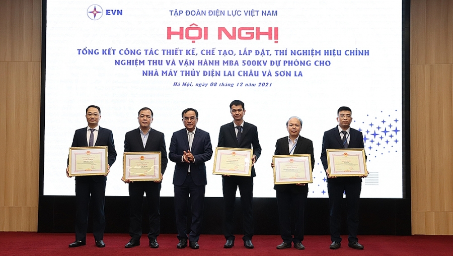 Máy biến áp 3 pha 500kV- 467MVA sản phẩm mang tinh thần trí tuệ Việt Máy biến áp 3 pha 500kV- 467MVA sản phẩm mang tinh thần trí tuệ Việt