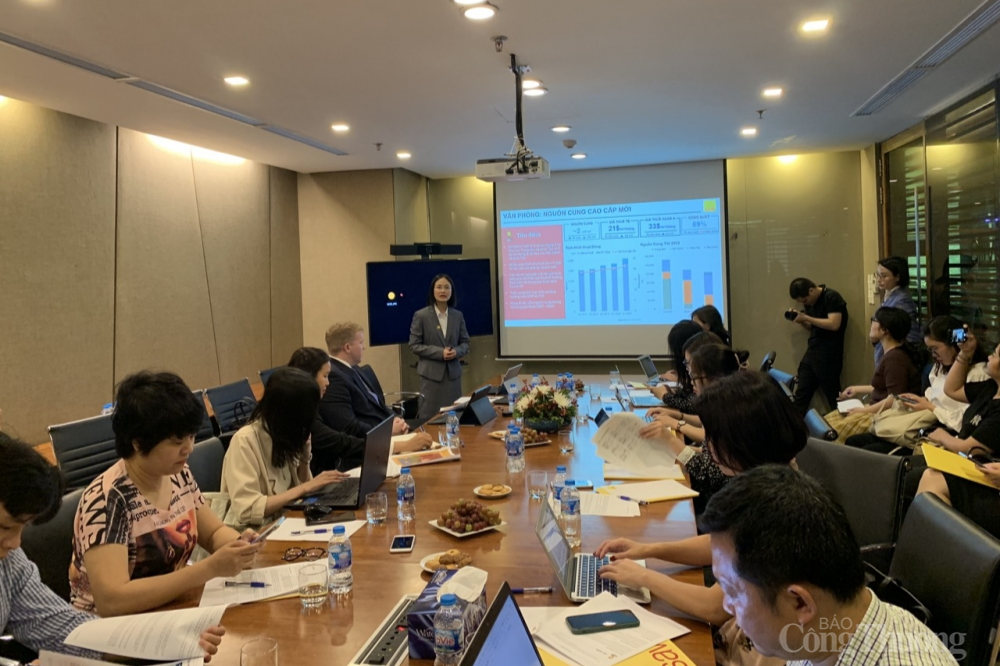 Bất động sản Hà Nội: Phân khúc bán lẻ giữ ổn định, biệt thự và nhà liền kề hồi phục mạnh mẽ Bất động sản Hà Nội: Phân khúc bán lẻ giữ ổn định, biệt thự và nhà liền kề hồi phục mạnh mẽ