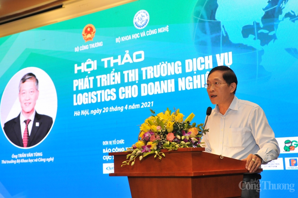 Cú huých để ngành logistics tăng tốc trong cuộc đua hội nhập Cú huých để ngành logistics tăng tốc trong cuộc đua hội nhập