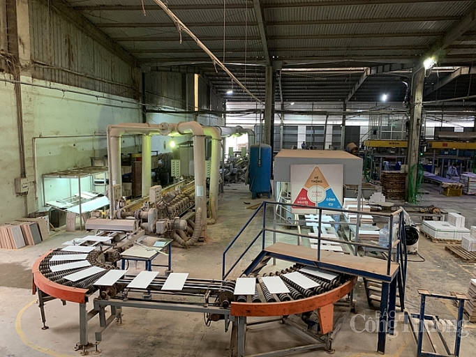 Người dân, doanh nghiệp giảm bớt khó khăn nhờ chính sách hỗ trợ giảm giá điện nguoi dan doanh nghiep giam bot kho khan nho chinh sach ho tro giam gia dien