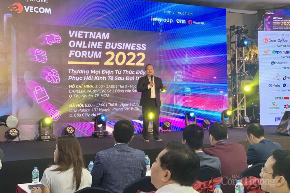Diễn đàn toàn cảnh thương mại điện tử Việt Nam 2022 tại Hà Nội Diễn đàn toàn cảnh thương mại điện tử Việt Nam 2022 tại Hà Nội
