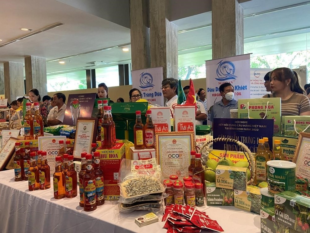 Bộ Công Thương hỗ trợ “phủ sóng” nông sản trên sàn thương mại điện tử Bộ Công Thương hỗ trợ “phủ sóng” nông sản trên sàn thương mại điện tử