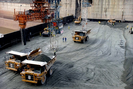 Bộ Công Thương ban hành quyết định về đẩy mạnh xử lý, sử dụng tro, xỉ, thạch cao của các nhà máy nhiệt điện, hóa chất, phân bón Bộ Công Thương ban hành quyết định về đẩy mạnh xử lý, sử dụng tro, xỉ, thạch cao của các nhà máy nhiệt điện, hóa chất, phân bón