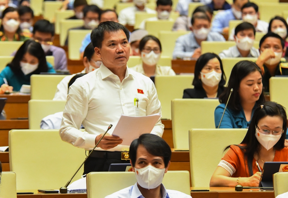 Đầu tư công: Tránh đầu tư dàn trải, phân tán, lãng phí, kém hiệu quả Đầu tư công: Tránh đầu tư dàn trải, phân tán, lãng phí, kém hiệu quả