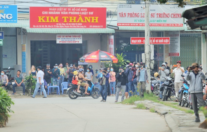 Mở lại phiên xét xử sơ phẩm vụ án Tịnh thất Bồng Lai sau 3 tuần tạm hoãn Mở lại phiên xét xử sơ phẩm vụ án Tịnh thất Bồng Lai sau 3 tuần tạm hoãn