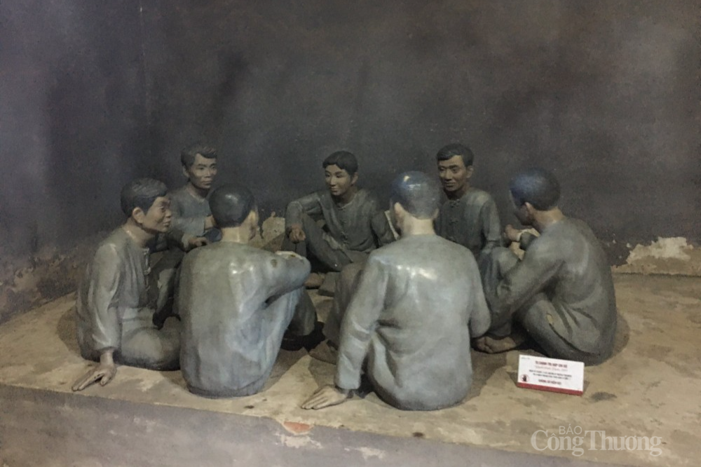 Nhà tù Sơn La - Chứng tích hào hùng của cách mạng Việt Nam: Kỳ 4: Cuộc vượt ngục ly kỳ Nhà tù Sơn La - Chứng tích hào hùng của cách mạng Việt Nam: Kỳ 4: Cuộc vượt ngục ly kỳ