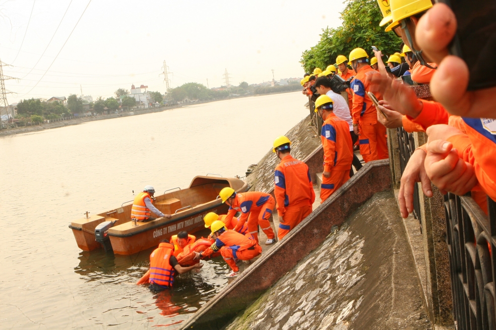 undefined 4250-dien-luc