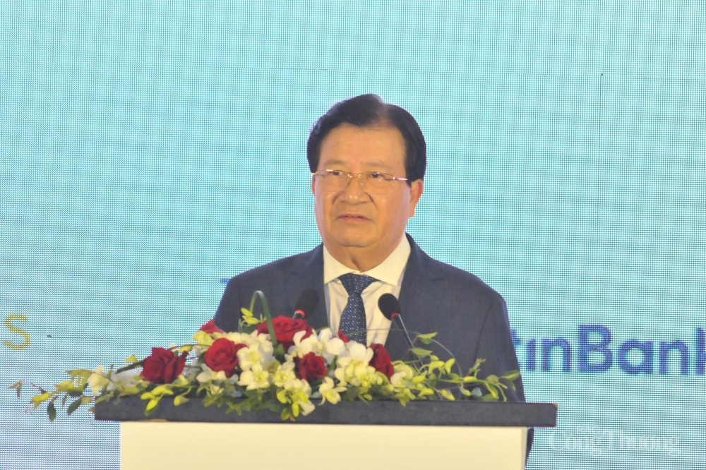 Ngành logistics: Tháo gỡ “điểm nút”, tạo “bước nhảy” về chất