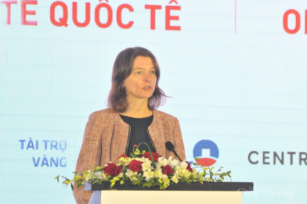 Ngành logistics: Tháo gỡ “điểm nút”, tạo “bước nhảy” về chất