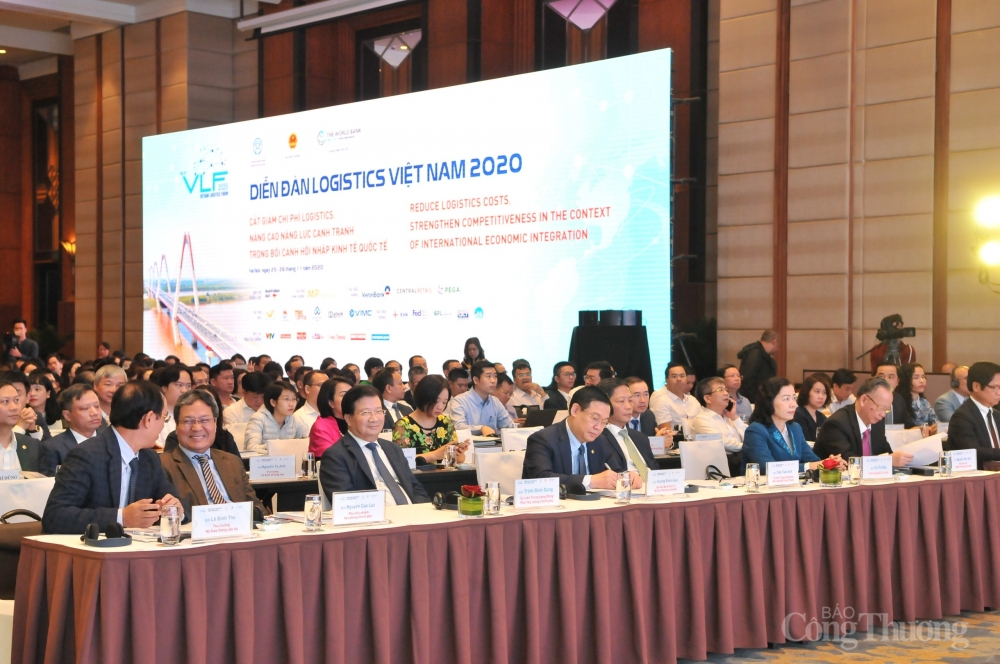 Ngành logistics: Tháo gỡ “điểm nút”, tạo “bước nhảy” về chất