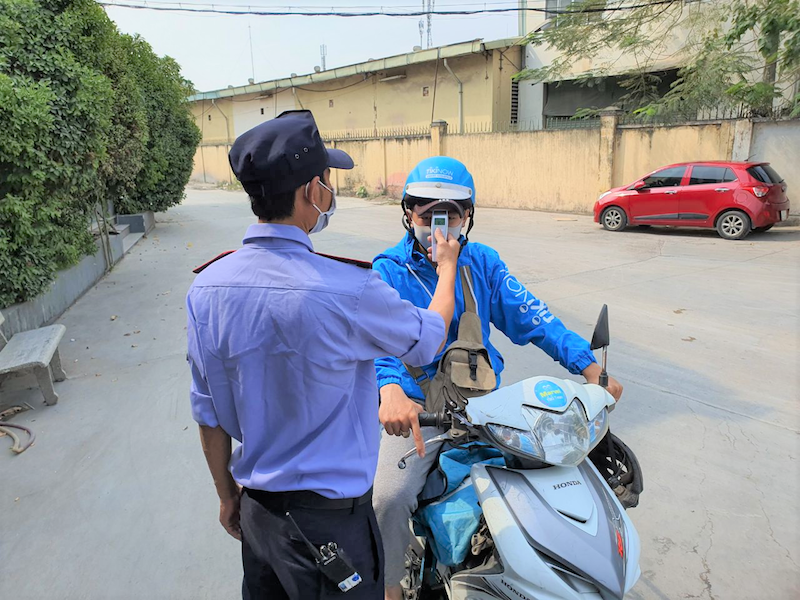 ceo tiki gui thu den khach hang cam ket binh on gia trong mua dich