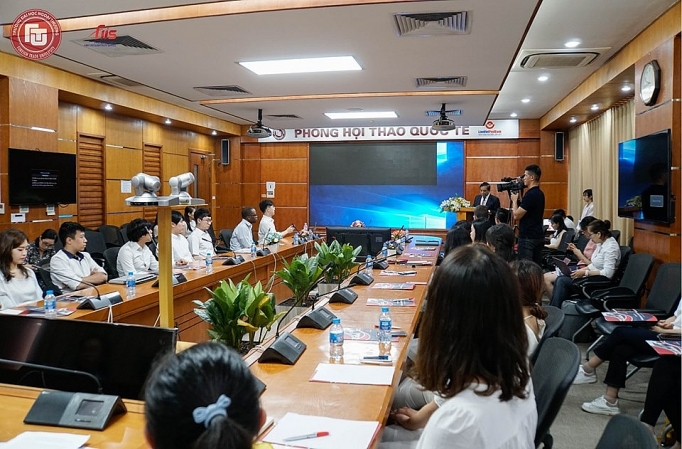 khai giang khoa tap huan chuyen sau impact consulting boot camp 2019