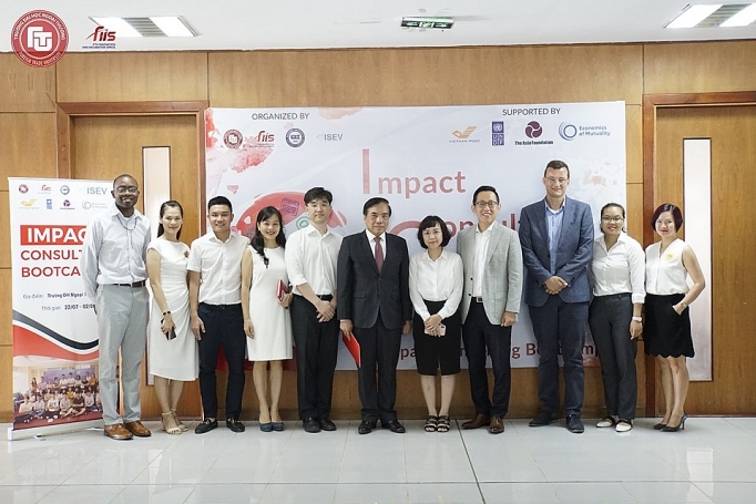 khai giang khoa tap huan chuyen sau impact consulting boot camp 2019
